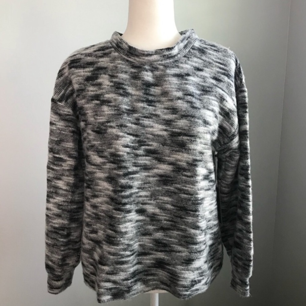 Vince Camuto Fuzzy Sweater 2X NWT